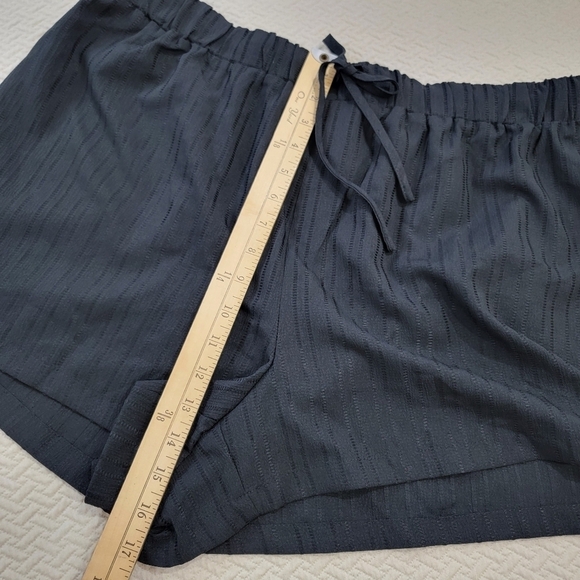 Shein Curve Black Shorts Drawstring Waist Size 2X - Picture 9 of 16